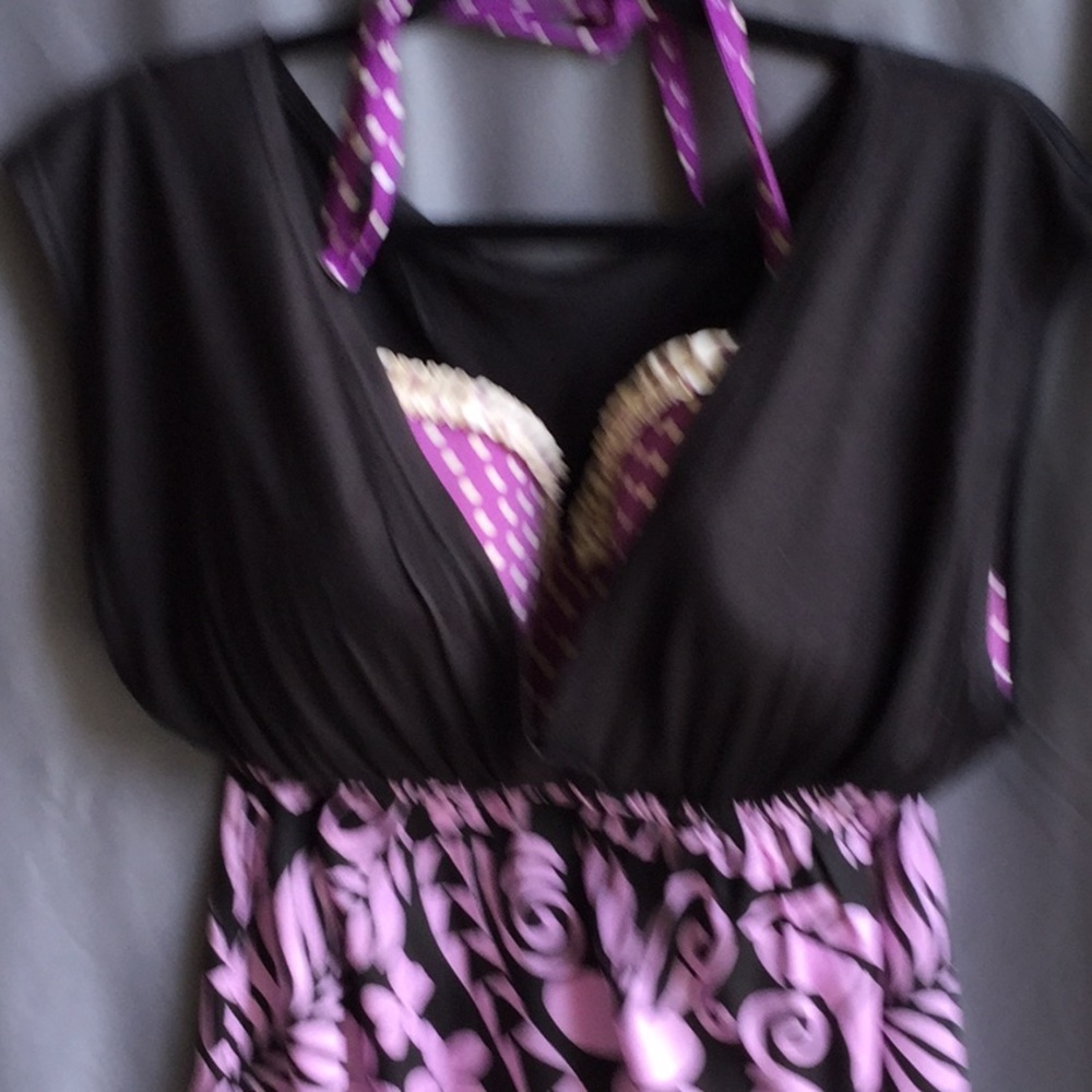 Dress - Picture 2 of 2